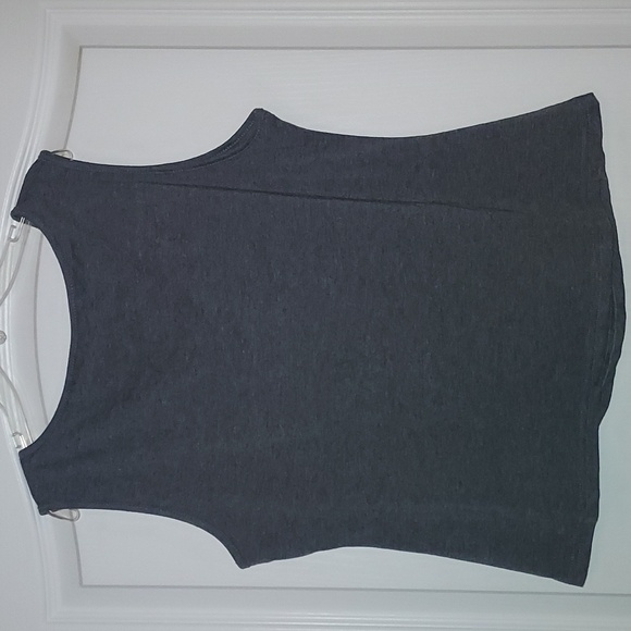Tank top NWOT - Picture 6 of 8